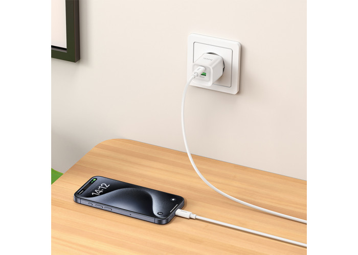 Сетевое зарядное устройство с кабелем USB-C/USB-C Hoco C147A USB-C PD 20W + USB-A QC3.0