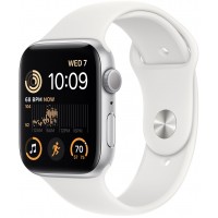 Apple Watch SE (2022), 44 мм, корпус из алюминия серебристого цвета, спортивный ремешок белого цвета