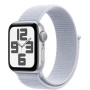 Apple Watch SE (2024), 40 мм, корпус из алюминия серебристого цвета, спортивный браслет цвета «голубое облако»