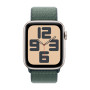 Apple Watch SE (2024), 44 мм, корпус из алюминия цвета «сияющая звезда», спортивный браслет зелёного цвета