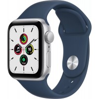 Apple Watch SE, 40 мм, корпус из алюминия серебристого цвета, спортивный ремешок цвета «синий омут»