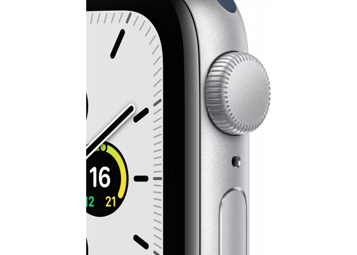 Apple Watch SE, 40 мм, корпус из алюминия серебристого цвета, спортивный ремешок цвета «синий омут»