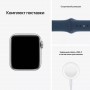 Apple Watch SE, 40 мм, корпус из алюминия серебристого цвета, спортивный ремешок цвета «синий омут»