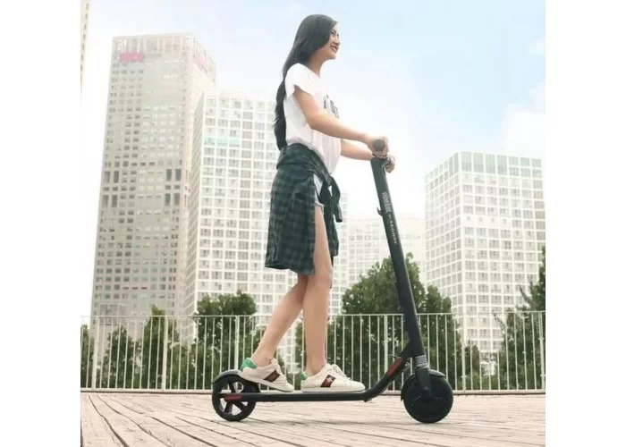 Электросамокат Ninebot Kickscooter ES1