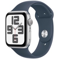 Apple Watch SE (2023), 44 мм, корпус из алюминия серебристого цвета, спортивный ремешок цвета «грозовой синий»